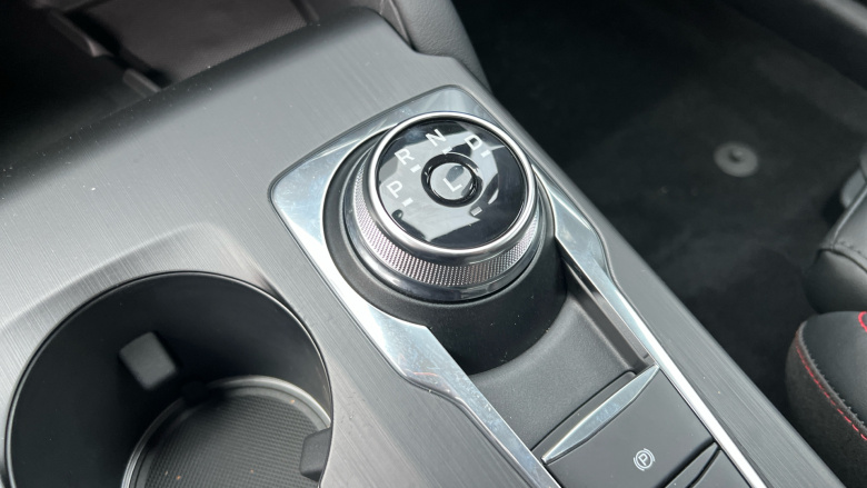 Ford Kuga 2.5 PHEV ST-Line X Black Package 5dr CVT Estate